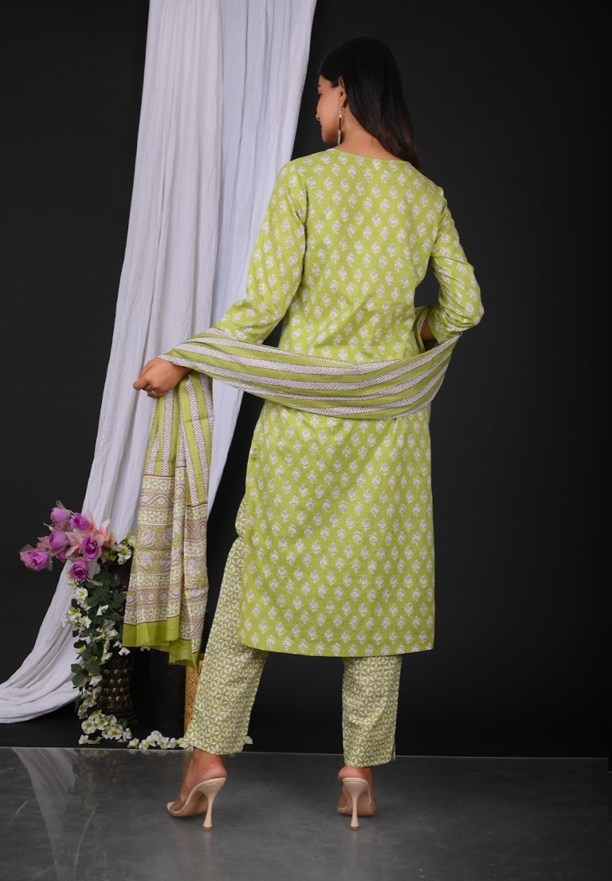 Kurta Pant & Dupatta Set 06