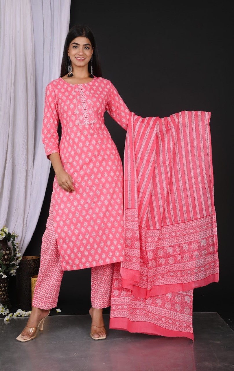 Kurta Pant & Dupatta Set 07