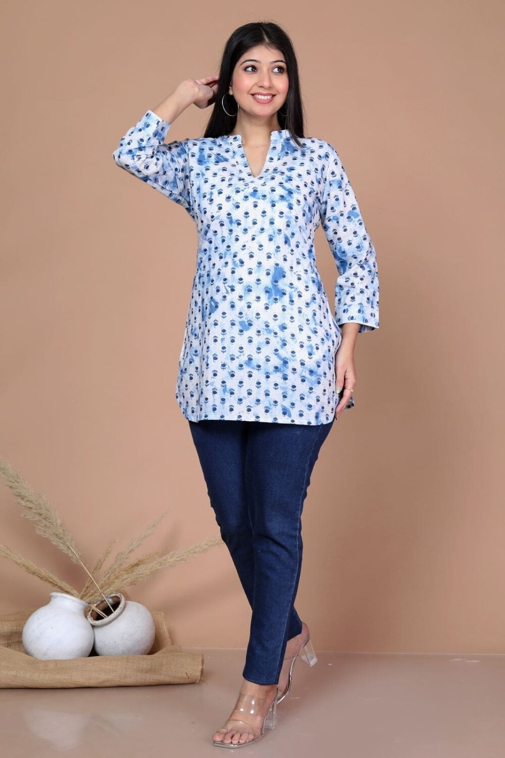Short Kurti - white