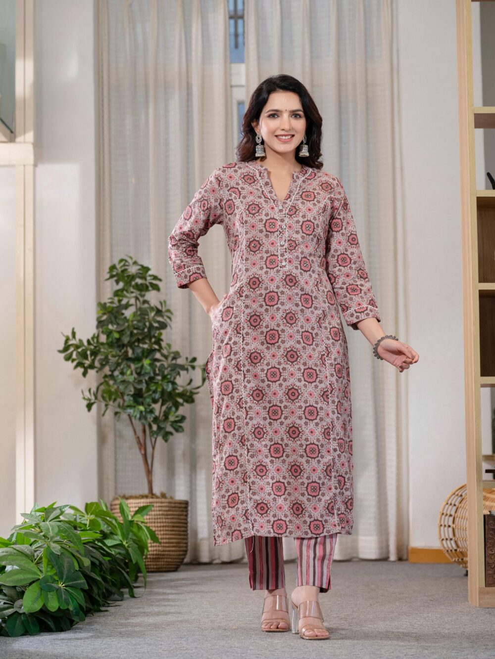 Cotton Summer Dusty Rose Kurti Pant And Dupatta Se