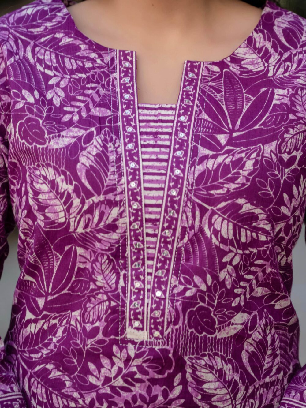 Graceful Purple Floral Print Kurta set ? Soft & Elegant - Image 2