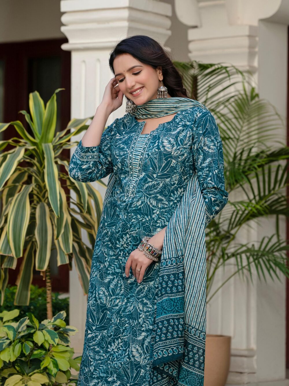 Classic Dark Green Floral Print Kurti Pant & Dupatta Set