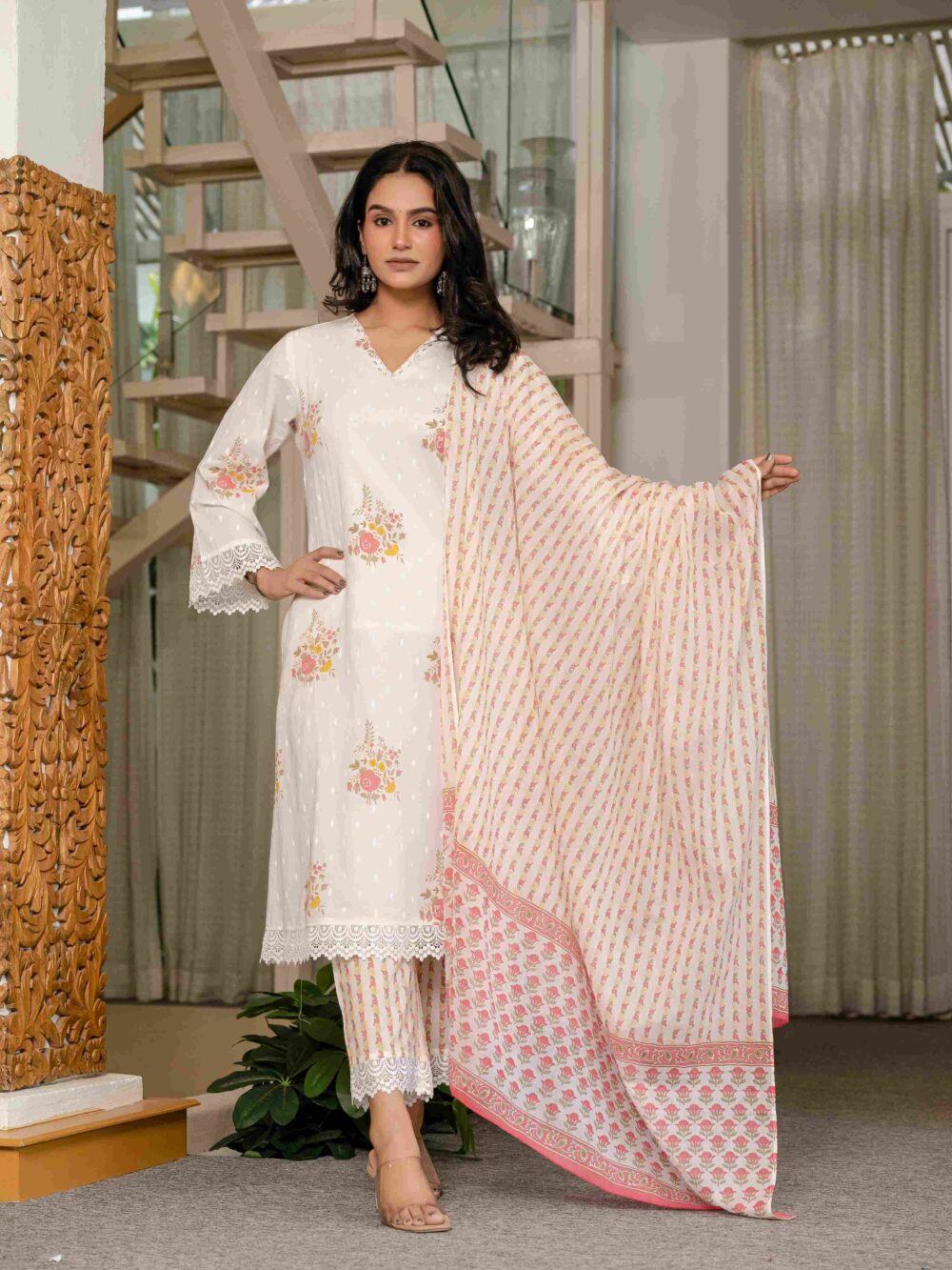 White floral printed kurti pant dupatta set for women - Image 4